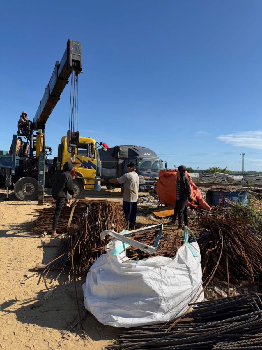 Thu mua phế liệu công trình giá cao tại TPHCM