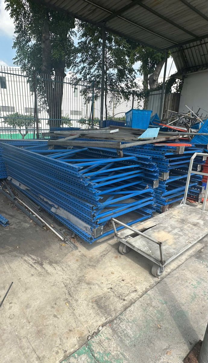 Thu mua kệ trung tải giá cao,tận nơi