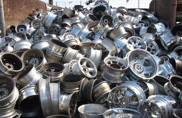 Thu mua phế liệu inox giá cao tại TP.HCM